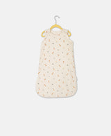 Sylvia sovepose, Songbirds